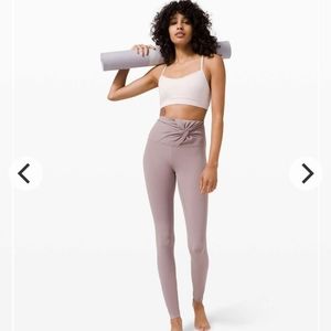 Lululemon Align high-rise tight with twist waist, size 8